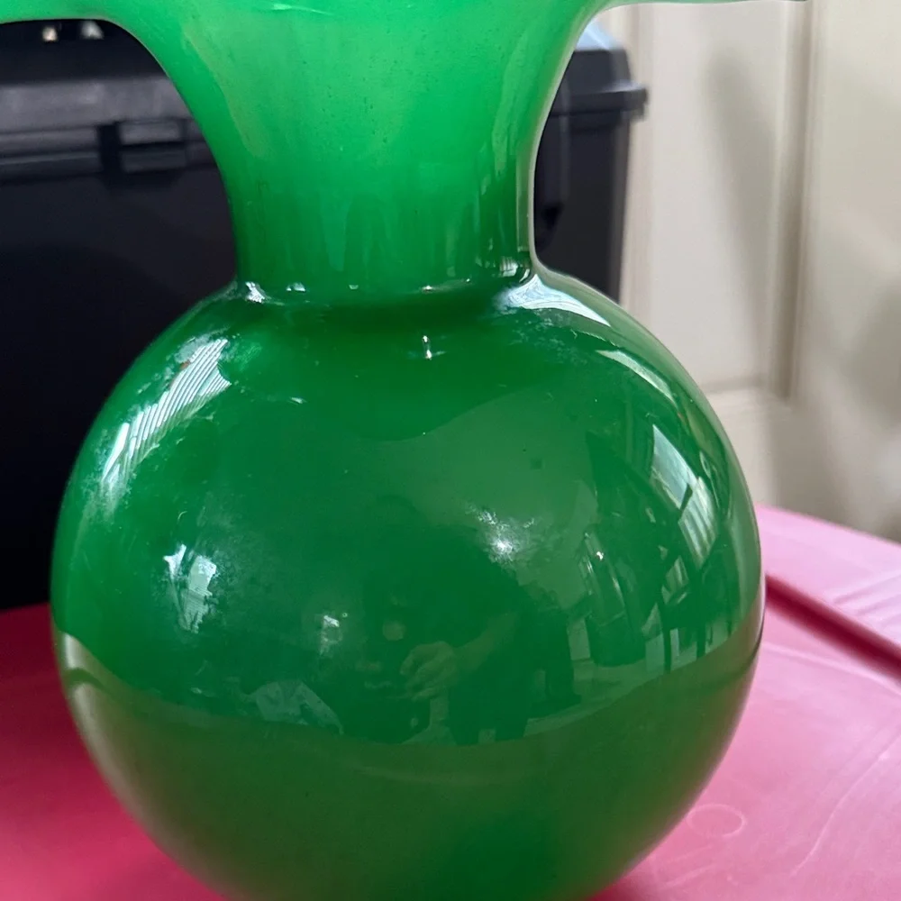 Elegant Hibiscus Fluted Vase in green glass.